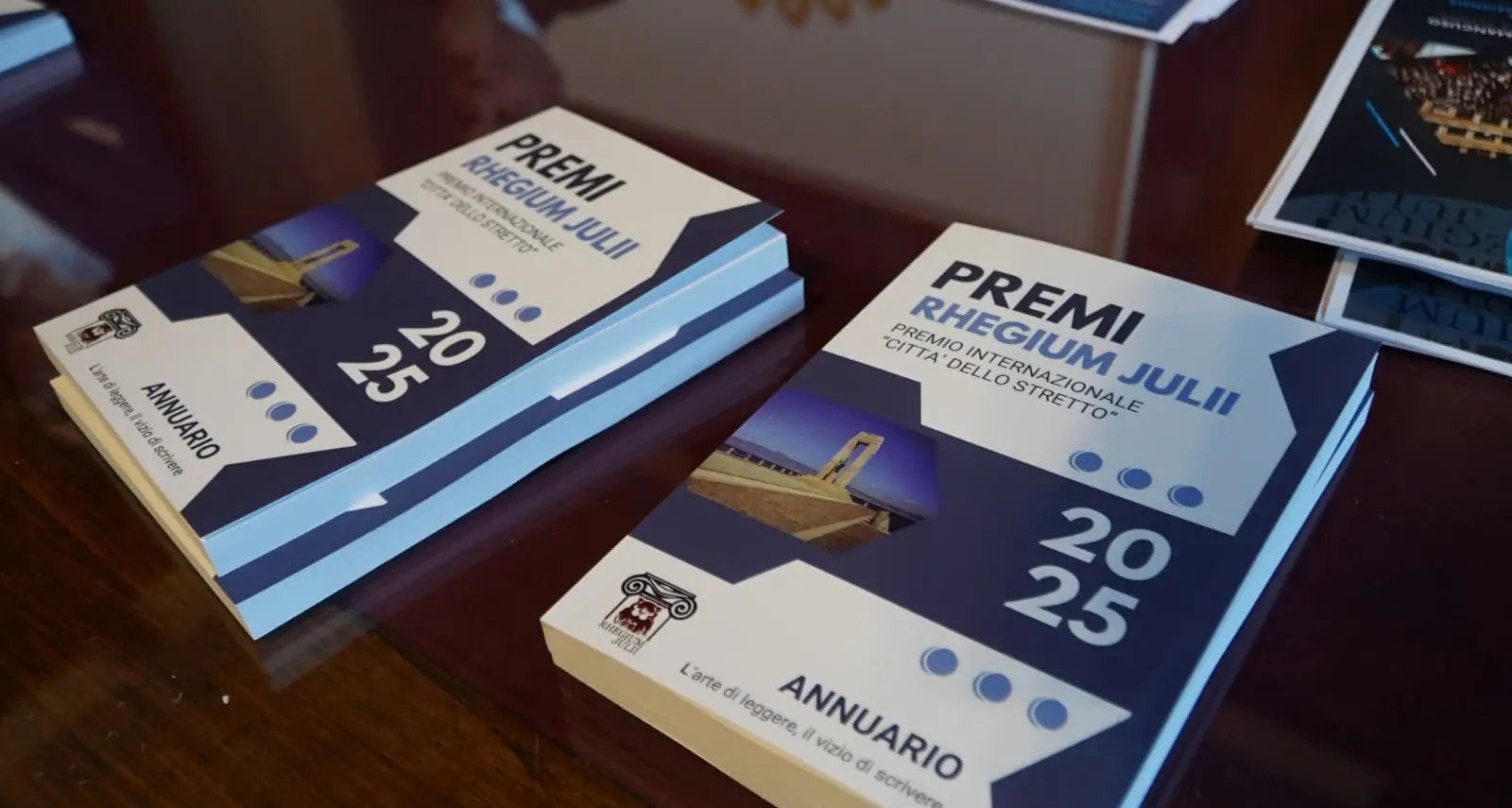 Premi letterari Rhegium Julii, designati i vincitori della 57° edizione. Venerdì la cerimonia finale al teatro Cilea
