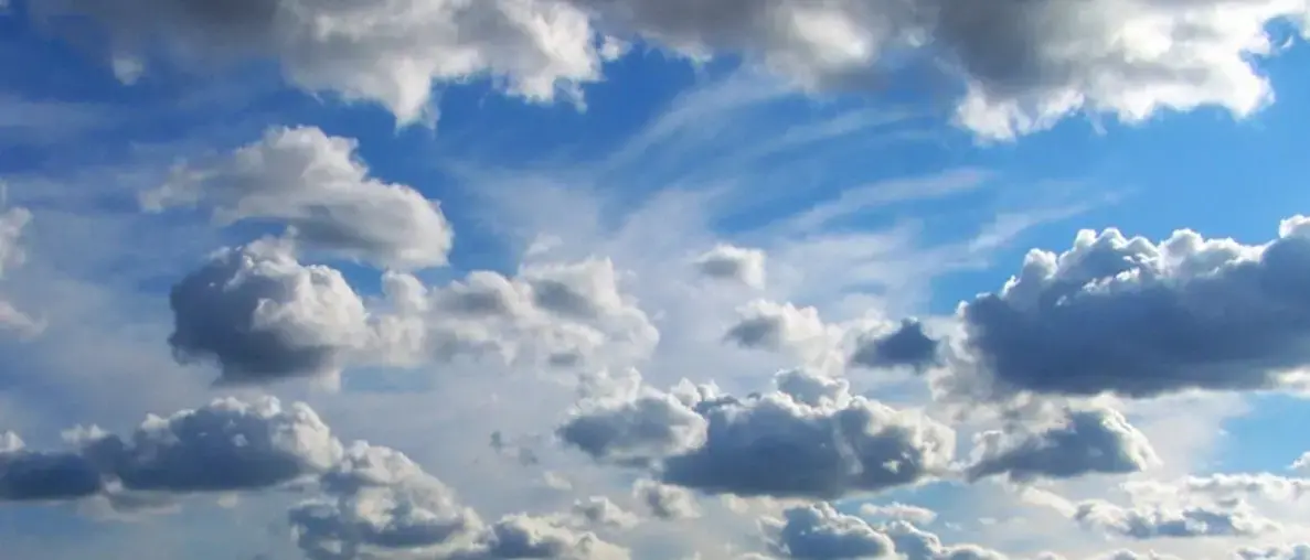 Meteo Reggio Calabria, oggi cielo poco nuvoloso o velato\n