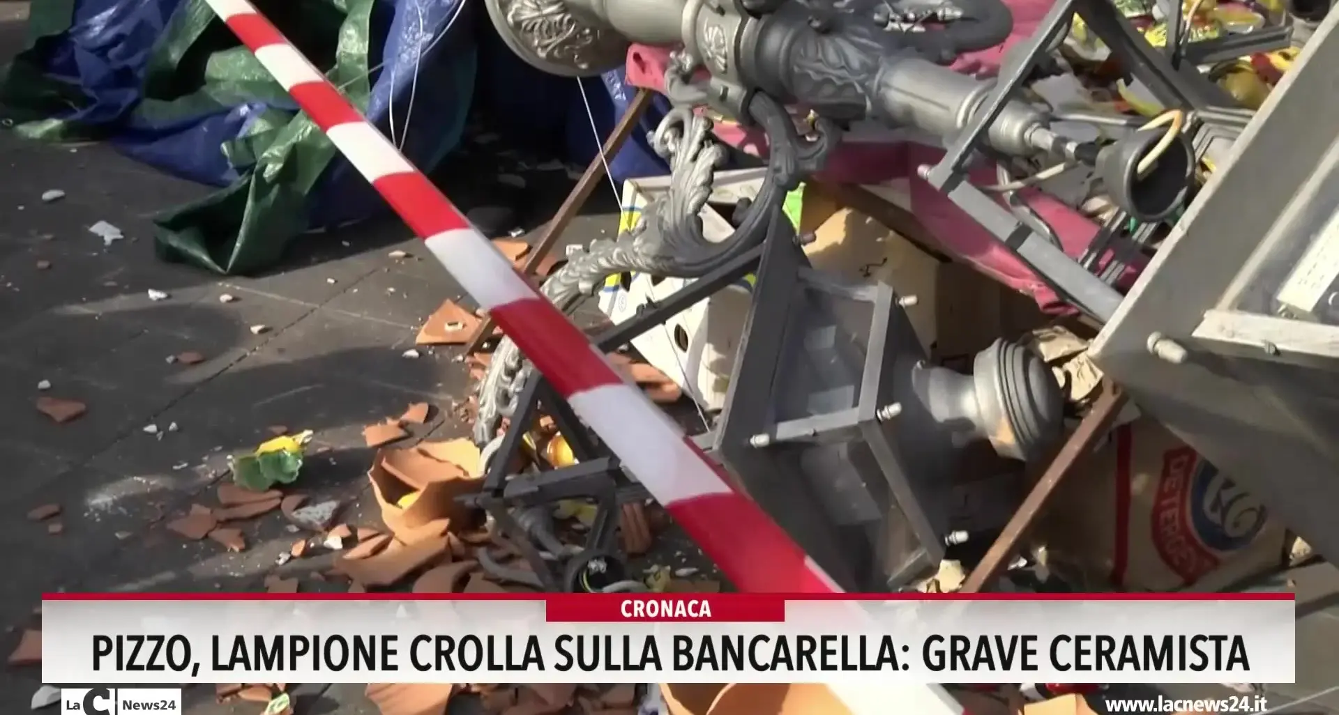 Pizzo, lampione crolla sulla bancarella: grave ceramista