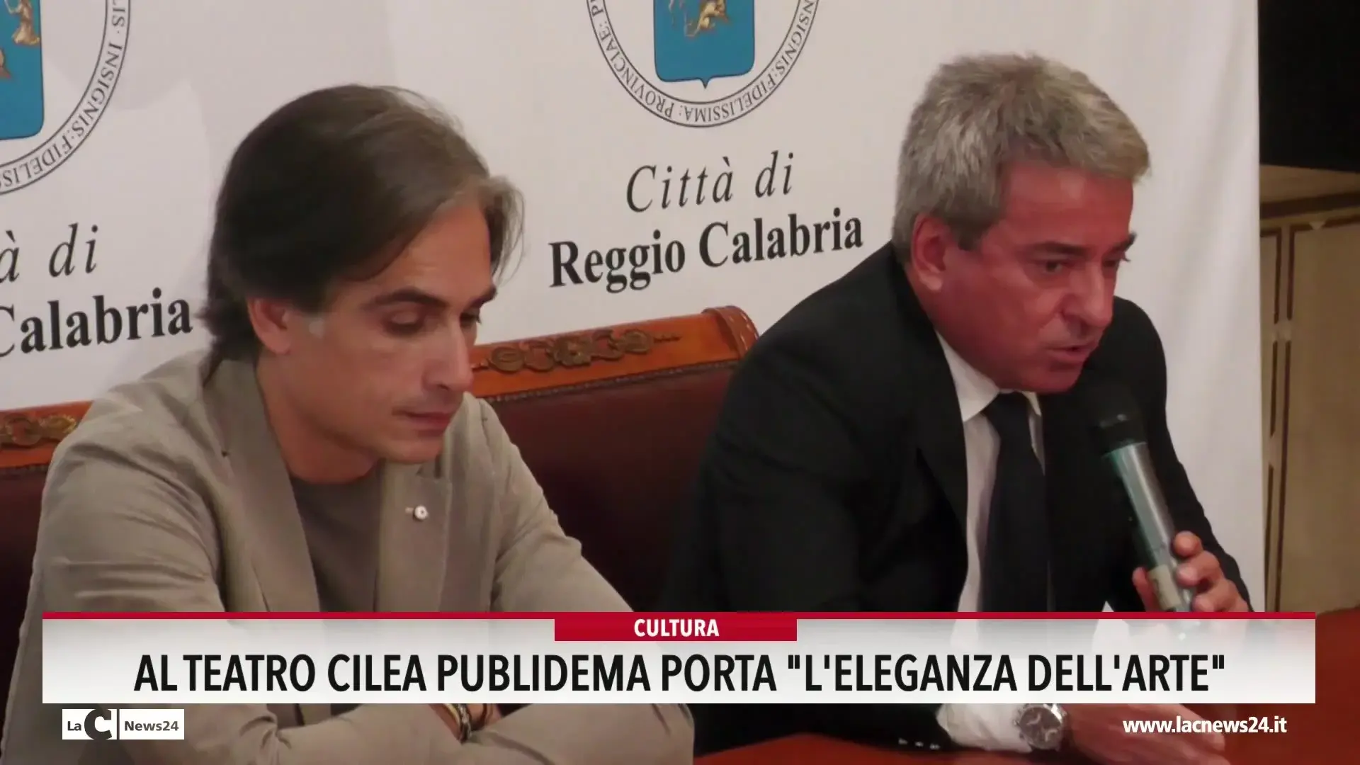 Al teatro Cilea Publidema porta \"L'eleganza dell'arte\"