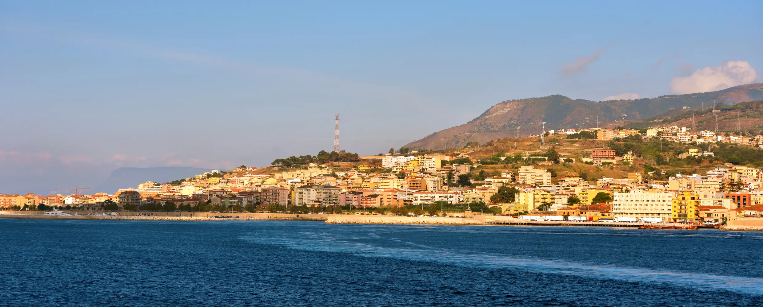 Villa San Giovanni, dalla cura dei cimiteri al degrado dei campetti di Cannitello: per Siclari «Mancano visione, progettazione e metodo»\n