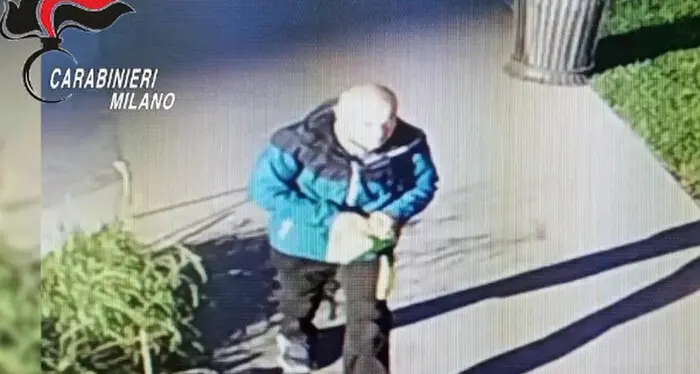 Donna accoltellata a Milano, fermato l’aggressore: è stato riconosciuto dalla sorella