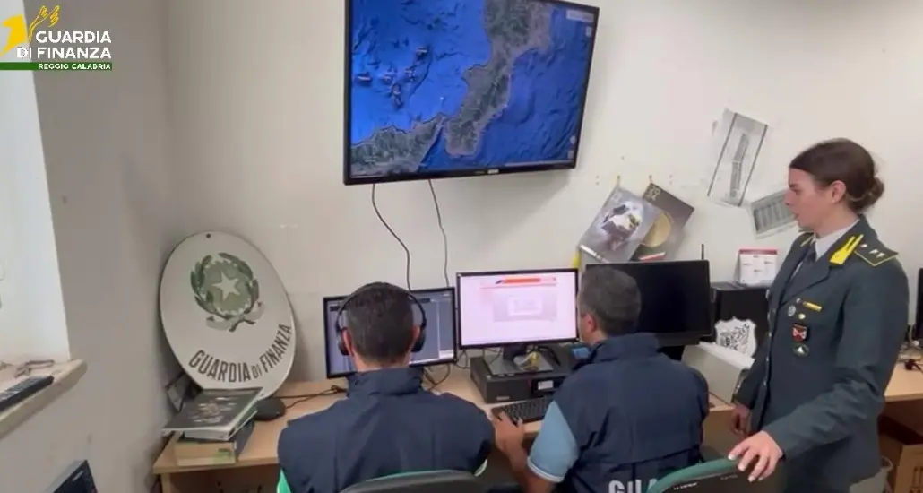 Prestazioni sessuali in un centro massaggi del Reggino: arrestata responsabile per favoreggiamento e sfruttamento della prostituzione\n