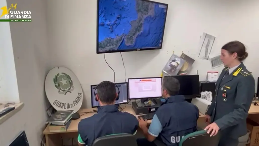 Prestazioni sessuali in un centro massaggi del Reggino: arrestata responsabile per favoreggiamento e sfruttamento della prostituzione\n