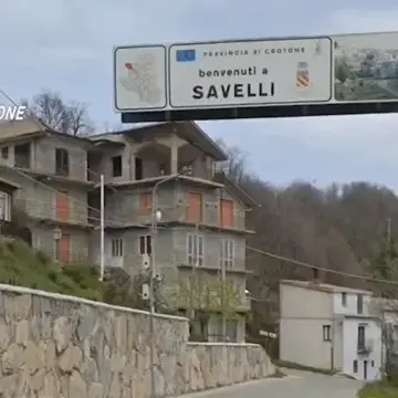 Peculato ai danni del comune di Savelli: cinque indagati, coinvolti anche ex sindaco e vicesindaco –\u00A0NOMI\n\n\n