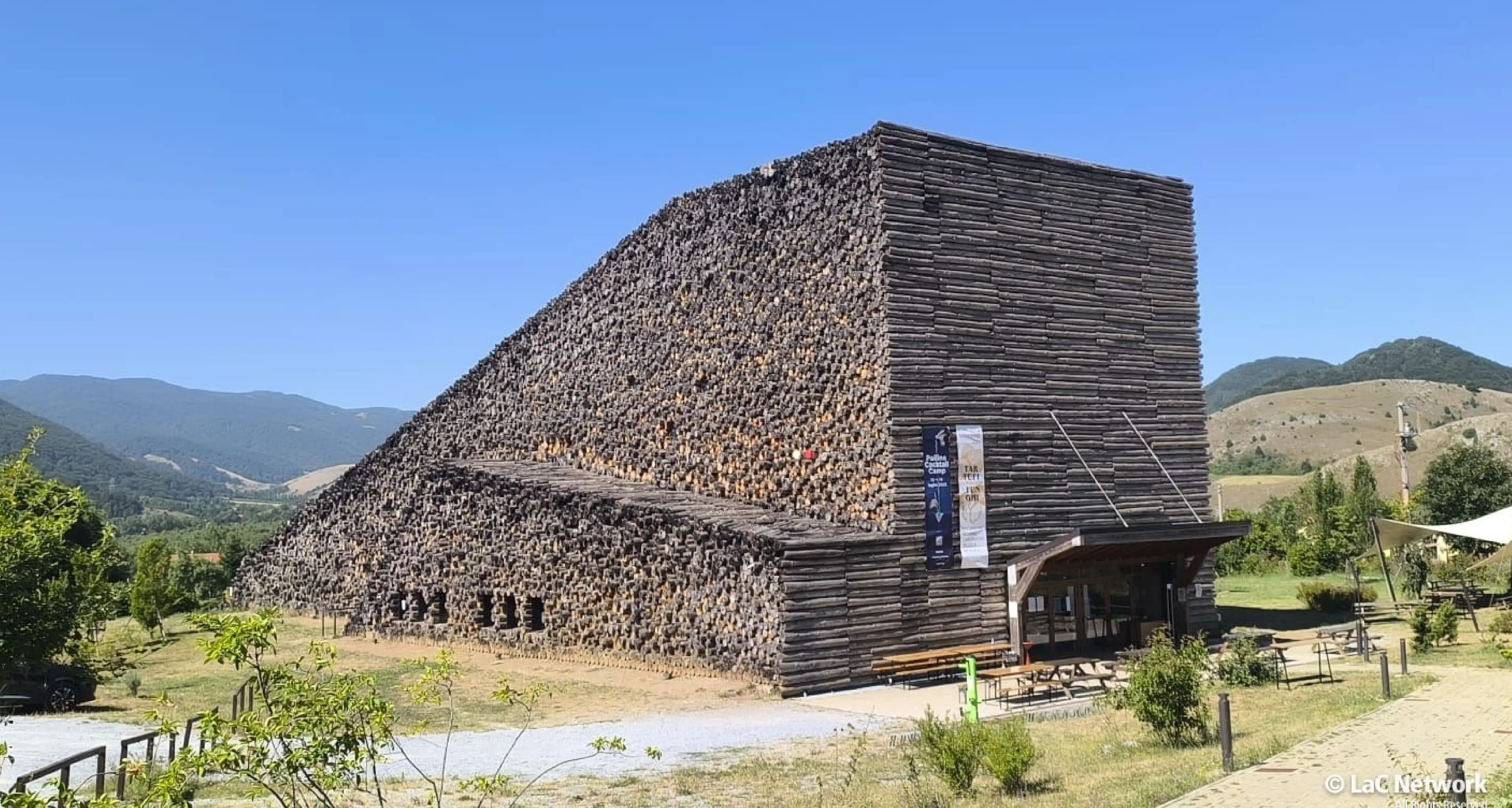 Centro\u00A0accoglienza a Campotenese, nel cuore del Pollino l’ipotesi solleva dubbi sugli effetti nel settore turistico\u00A0\n