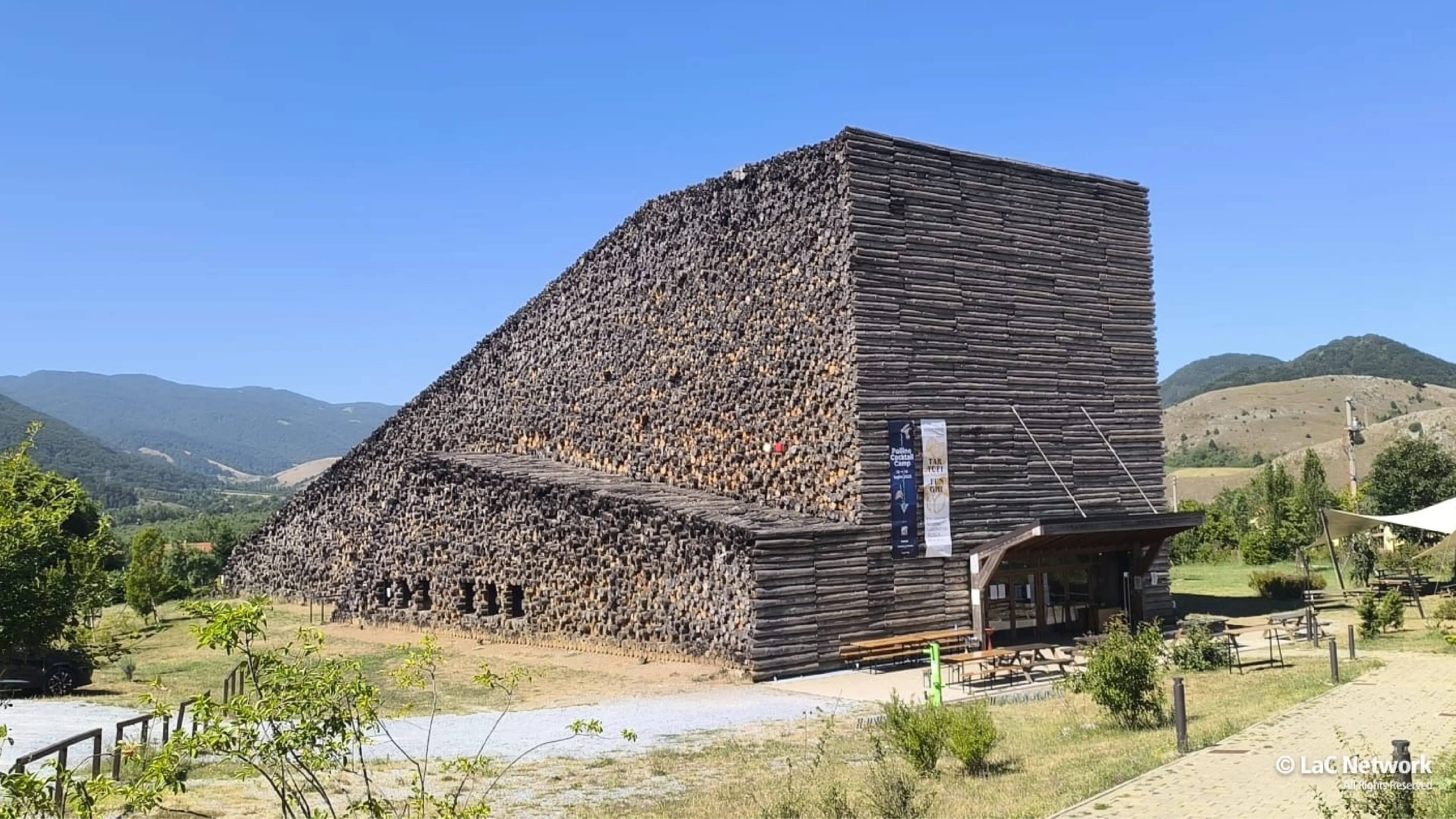 Centro\u00A0accoglienza a Campotenese, nel cuore del Pollino l’ipotesi solleva dubbi sugli effetti nel settore turistico\u00A0\n