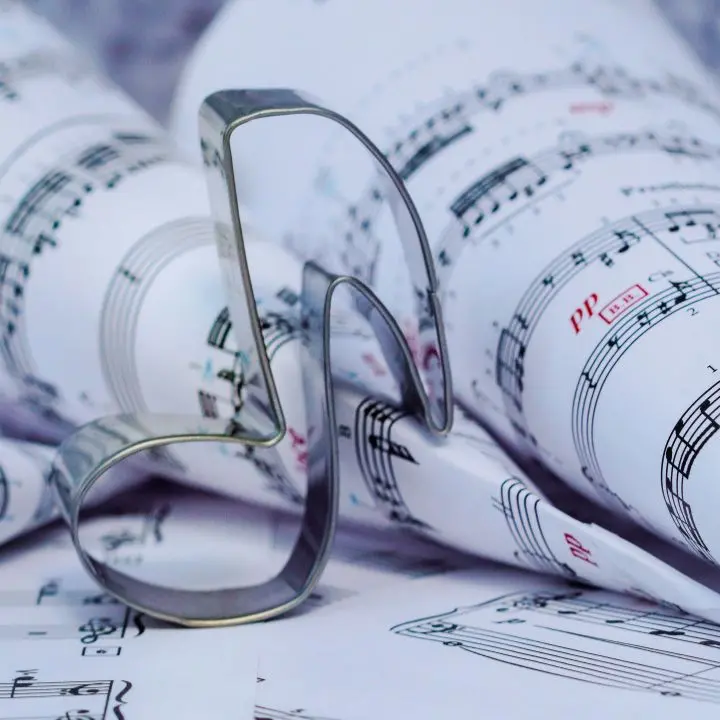 E se l’Inno di Mameli lo avesse musicato Verdi? Ne sarebbe venuta fuori una musica più sublime ma (forse) più fredda\n