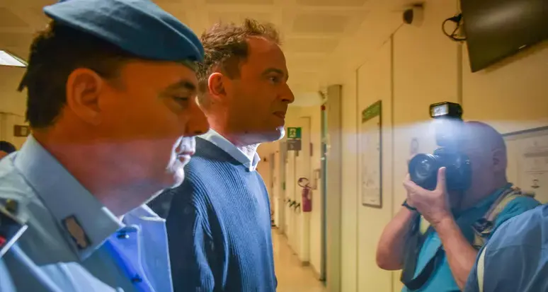 «Terrazza Sentimento»: come la perdizione di Alberto Genovese diventa una docu-serie e mette Milano davanti allo specchio\n