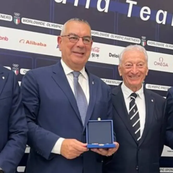 Stella d’Argento al Merito Sportivo, tra i premiati anche il presidente del Coni Calabria Tino Scopelliti\n