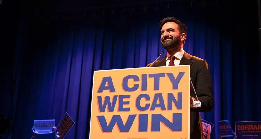Uragano Mamdani, il sogno di un sindaco musulmano a New York e la rivoluzione di una generazione che vuole cambiare l’America\n