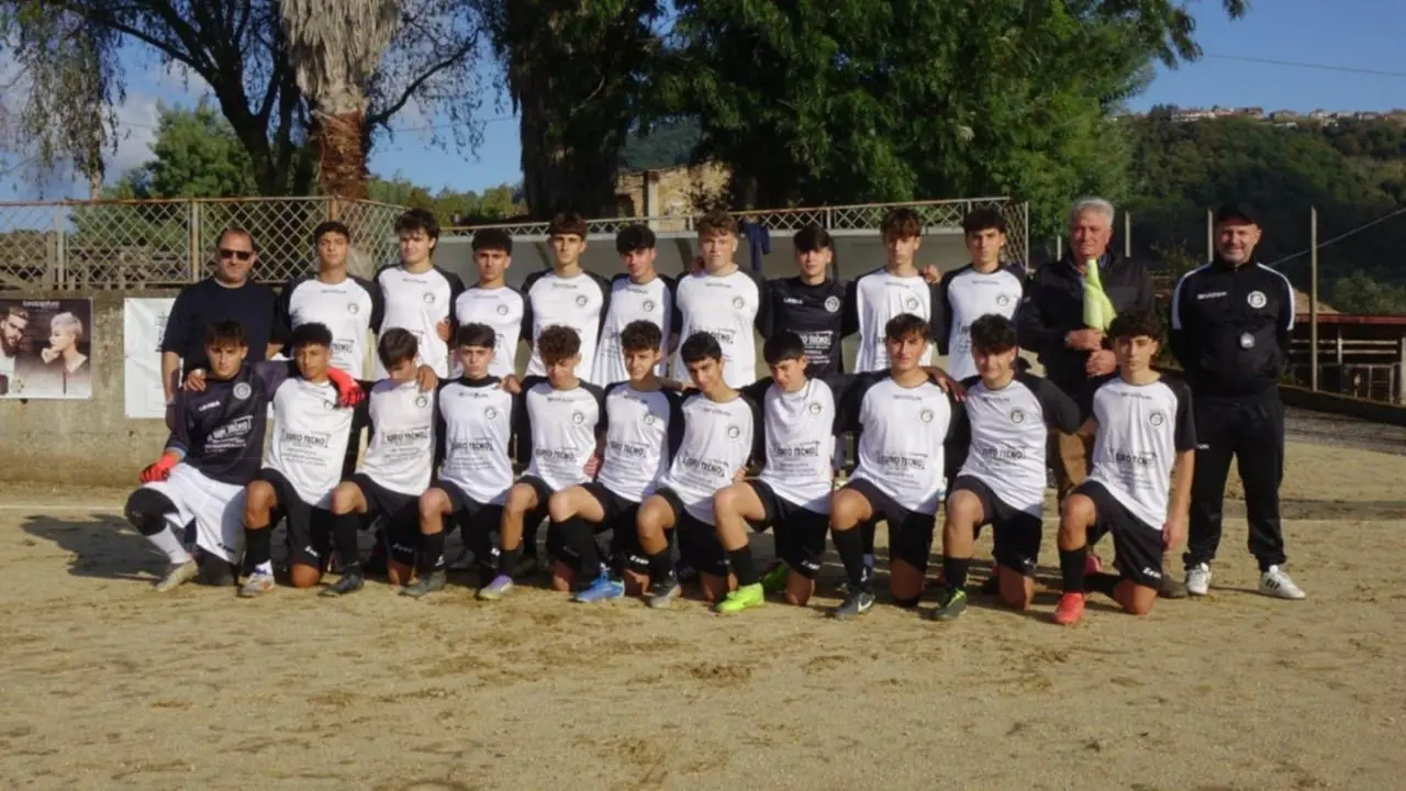 Campionato regionale Under 17, prima\u00A0vittoria per Francavilla Angitola. Pungitore: «Cresciuti tantissimo, puntiamo alla salvezza»