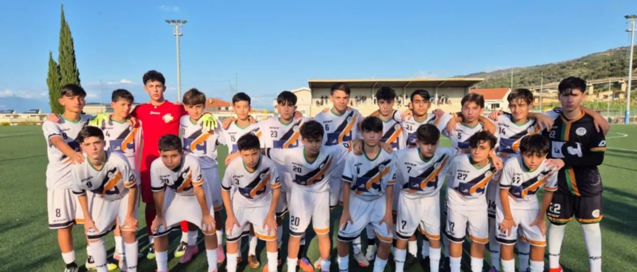 Bulldog Vibo in chiaroscuro: vittorie per l'Under 14 e 16 Elite. Cadono invece l'Under 15 e 17 Regionale\n