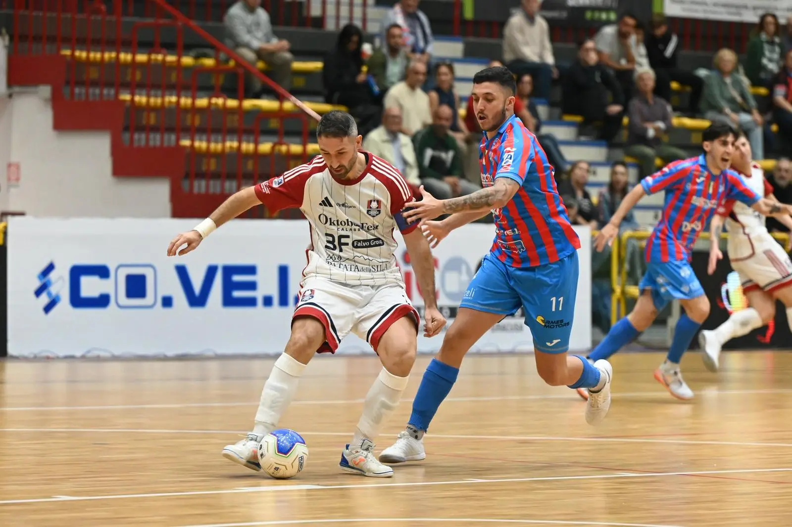 Futsal, Meta Catania troppo forte: la Pirossigeno Cosenza si arrende 5-0 in Sicilia\n