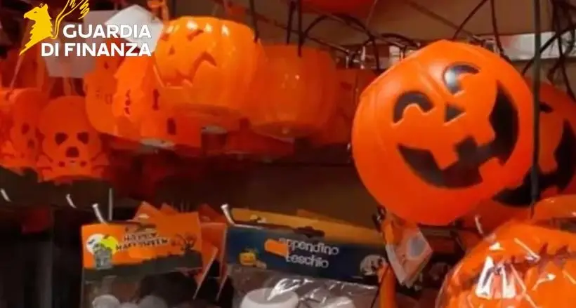 Halloween a Cosenza: oltre 56mila prodotti non sicuri bloccati e sequestrati