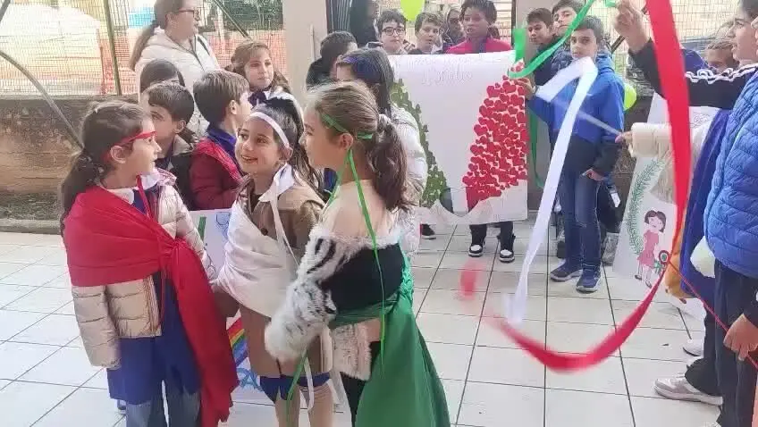 I bambini di San Gregorio ricordano i carabinieri morti nel Veronese