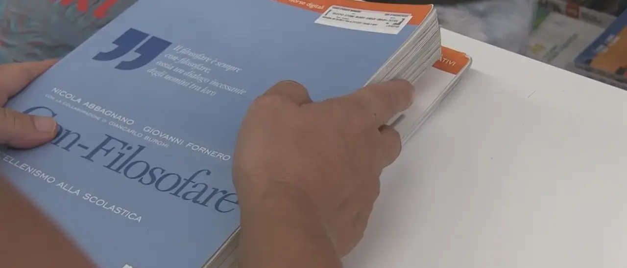 Voucher caro scuola, dopo cinque mesi le famiglie calabresi attendono ancora le graduatorie\n