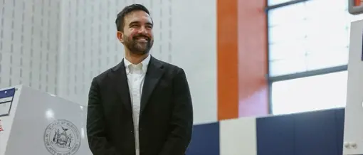 Vannacci: «Una resa culturale». Le reazioni italiane alla vittoria di Mamdani a New York\n