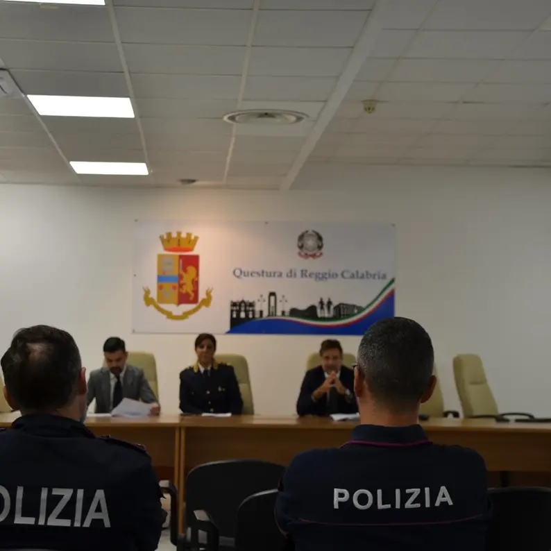Reggio, la Polizia di Stato\u00A0avvia\u00A0gli incontri formativi sul tema della violenza di genere\n