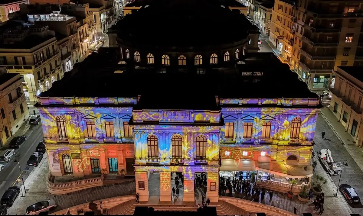 Natale 2025, il comune di Reggio pronto\u00A0a pubblicare\u00A0i primi bandi per gli eventi in centro e nei quartieri