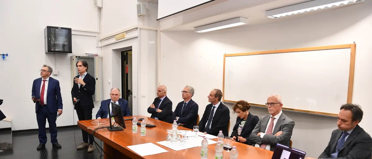 Reggio, l’effetto della criminalità organizzata su imprese e\u00A0investimenti in ricerca e sviluppo nel libro del professore Nicolò\n\n\n