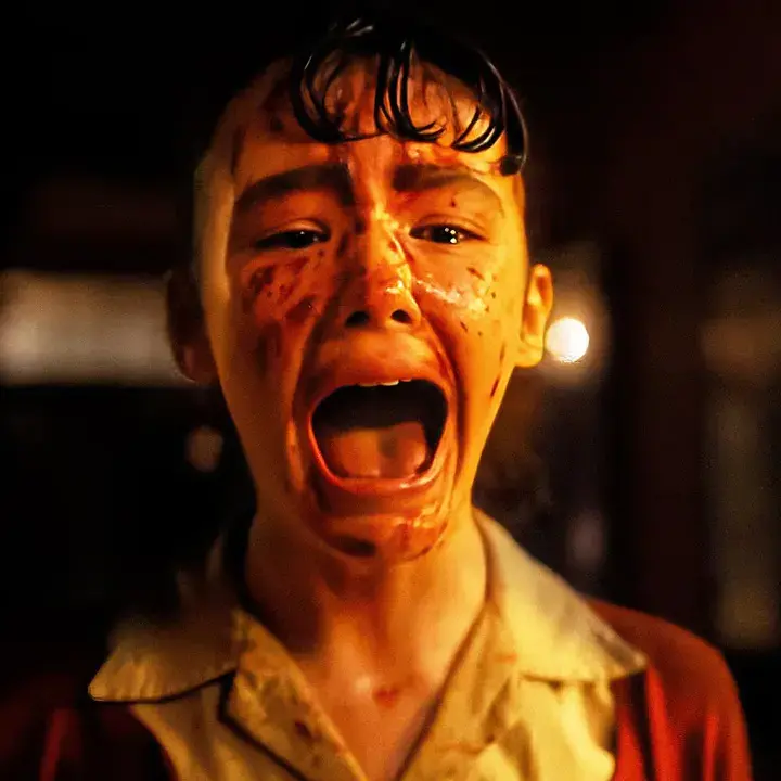 “Welcome to Derry”, il genio di Stephen King annegato dalla mediocrità mainstream