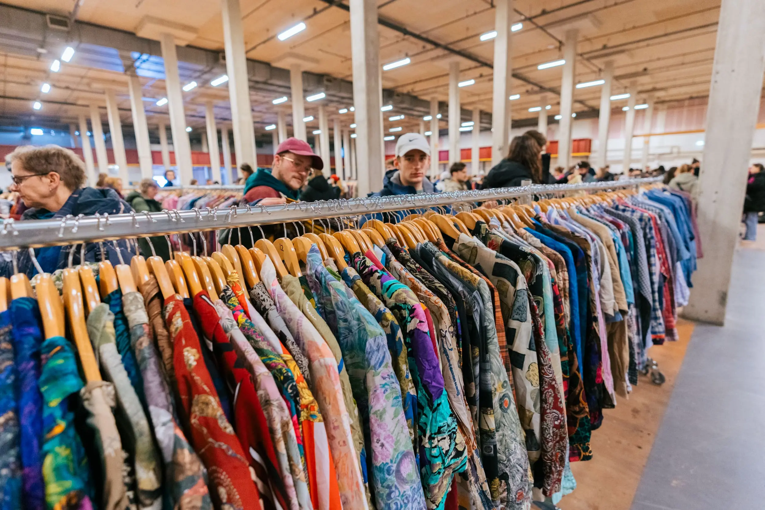 A Cosenza arriva il Fair Priced Vintage Tour: la moda retrò diventa sostenibile e accessibile