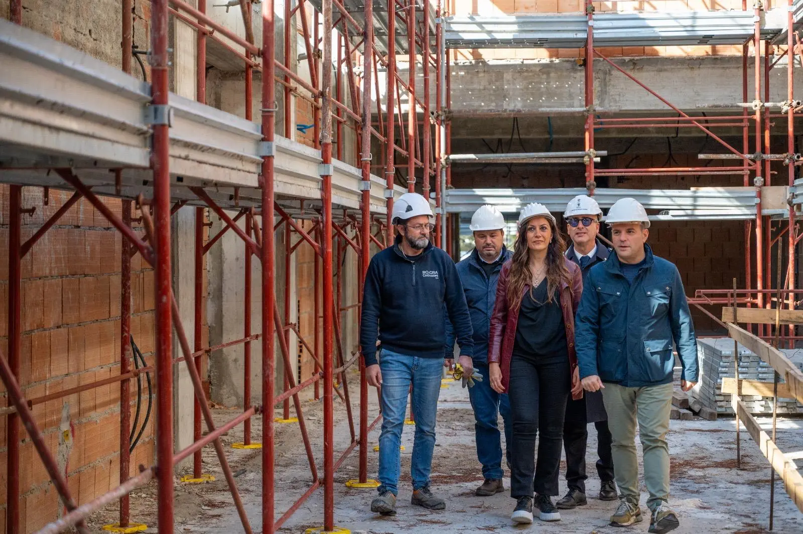 Succurro in sopralluogo alla palestra del Liceo scientifico e al nuovo Istituto agrario\n