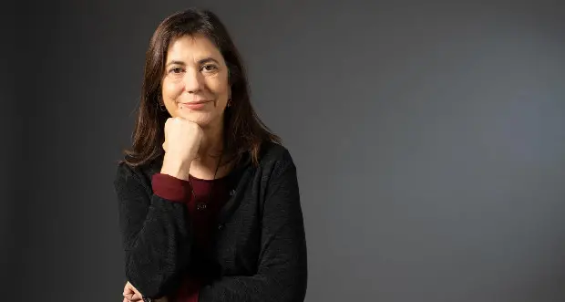 Cosenza, Antonietta De Lillo inaugura la quinta edizione della manifestazione “Fuori Campo”