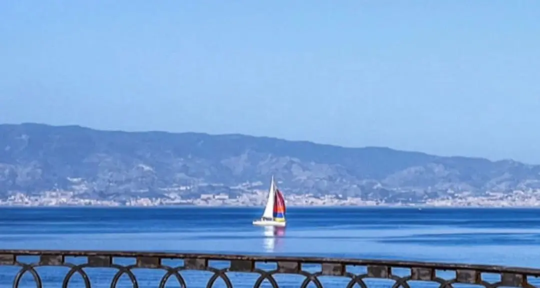 Tra casa e infinito\n