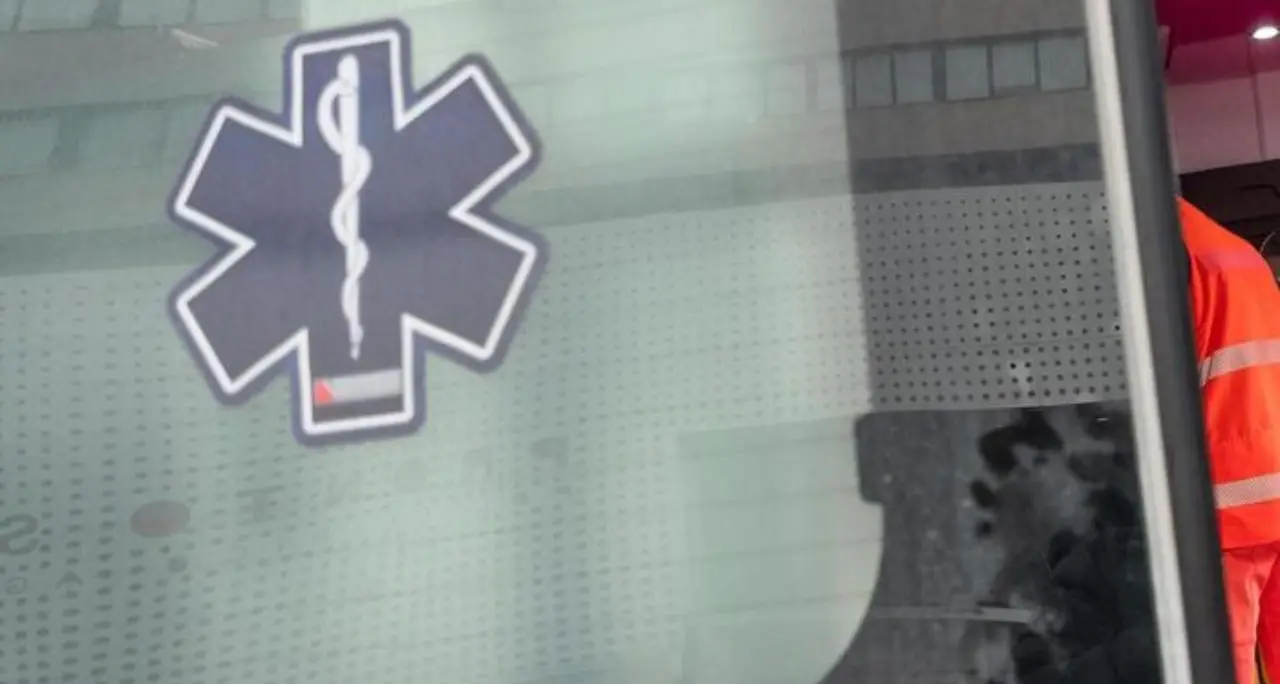 Torino, partorisce in casa:\u00A0neonata trovata nel water, ricoverata\u00A0in terapia intensiva\n