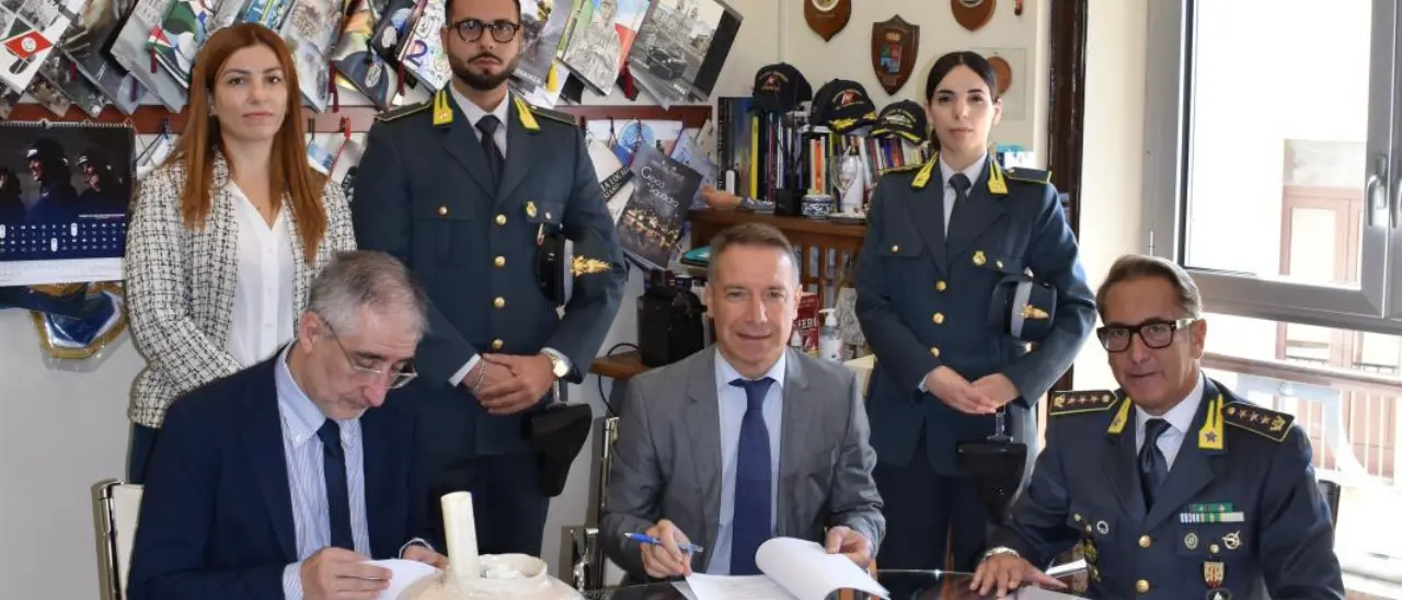 Reati tributari a Vibo: Finanza, Procura e Agenzia delle entrate\u00A0siglano un accordo per rafforzare la collaborazione\n