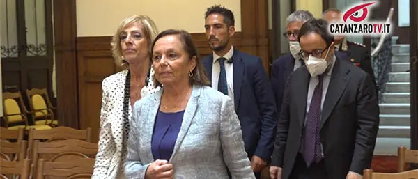 Lamorgese firma convenzione: NUE-112 a Catanzaro - VIDEO