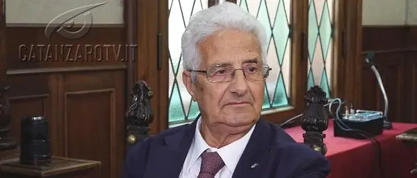 Sette palestre scolastiche riaprono alle associazioni sportive