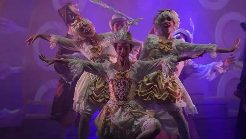 Due positivi nel cast: rinviato a maggio \"Fabularium Disney\"