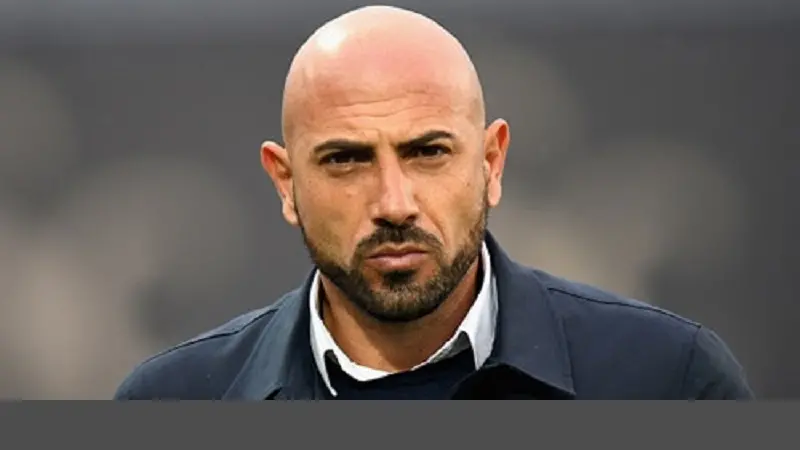 Calcio, esonerato l'allenatore Antonio Calabro