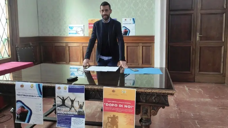 Servizi sociali: tre bandi per diverse categorie di disabili e non autosufficienti