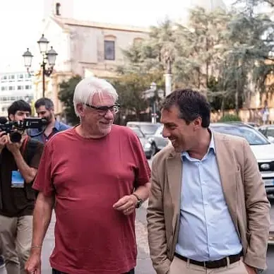 Tognazzi e Piven alla scoperta del Centro storico