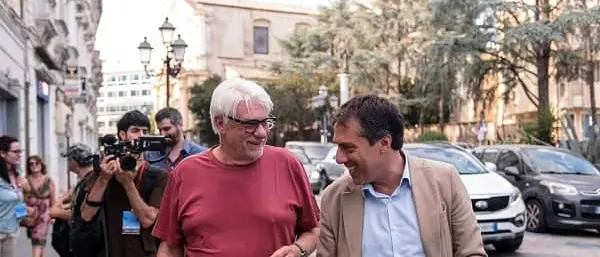 Tognazzi e Piven alla scoperta del Centro storico