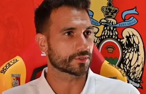 Il Catanzaro rafforza l'attacco con Alessio Curcio - VIDEO