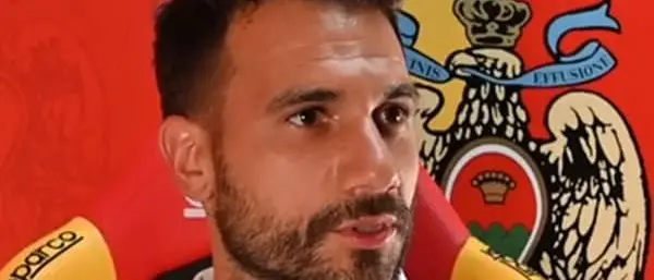 Il Catanzaro rafforza l'attacco con Alessio Curcio - VIDEO