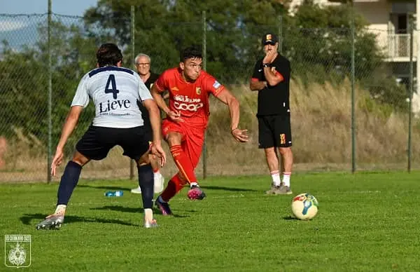 Catanzaro, prima sgambata con 'doccia fredda' : 0-3 dal Gubbio