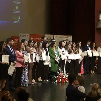 Il Caduceo 2022 getta la 'maschera' ed accoglie i nuovi farmacisti - VIDEO