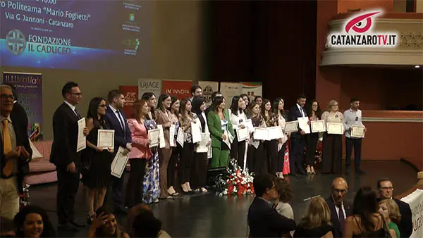 Il Caduceo 2022 getta la 'maschera' ed accoglie i nuovi farmacisti - VIDEO