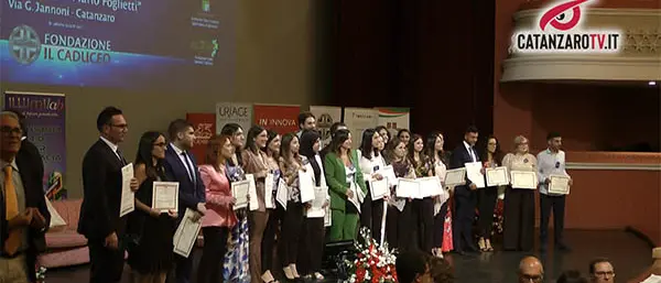 Il Caduceo 2022 getta la 'maschera' ed accoglie i nuovi farmacisti - VIDEO