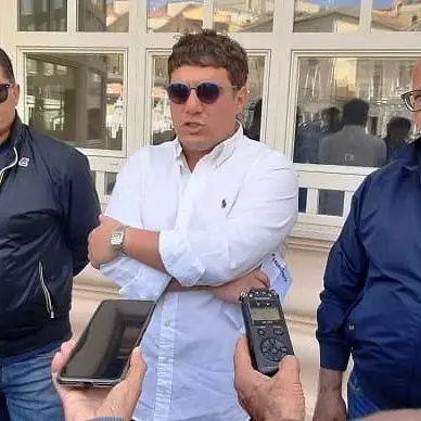 Cdx all'attacco: \"Caro Fiorita, ora trova risorse al Politeama\"