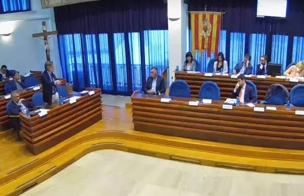 Consiglio: approvati 18 punti, rinviate le nomine