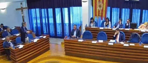 Consiglio: approvati 18 punti, rinviate le nomine