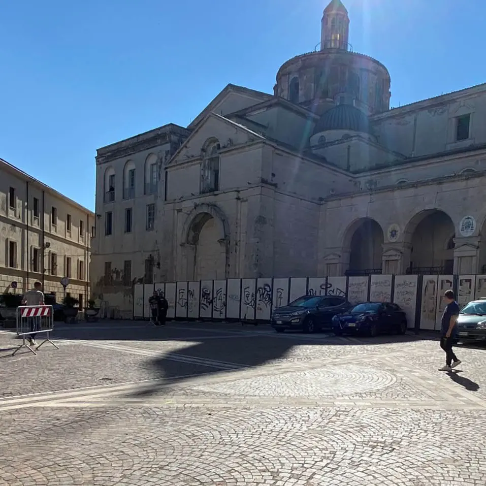 Piazza Duomo sgomberata e finalmente agibile