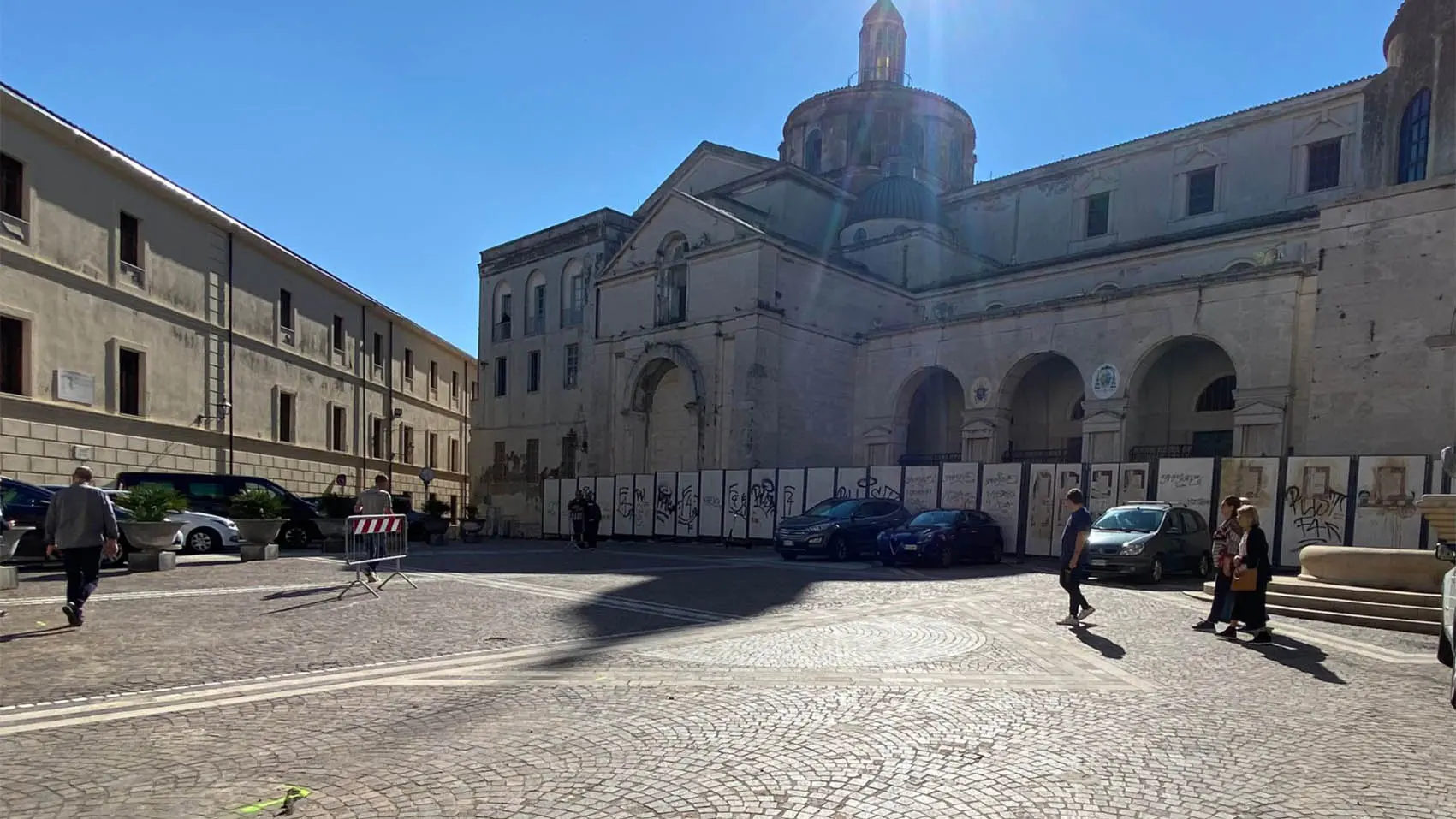 Piazza Duomo sgomberata e finalmente agibile